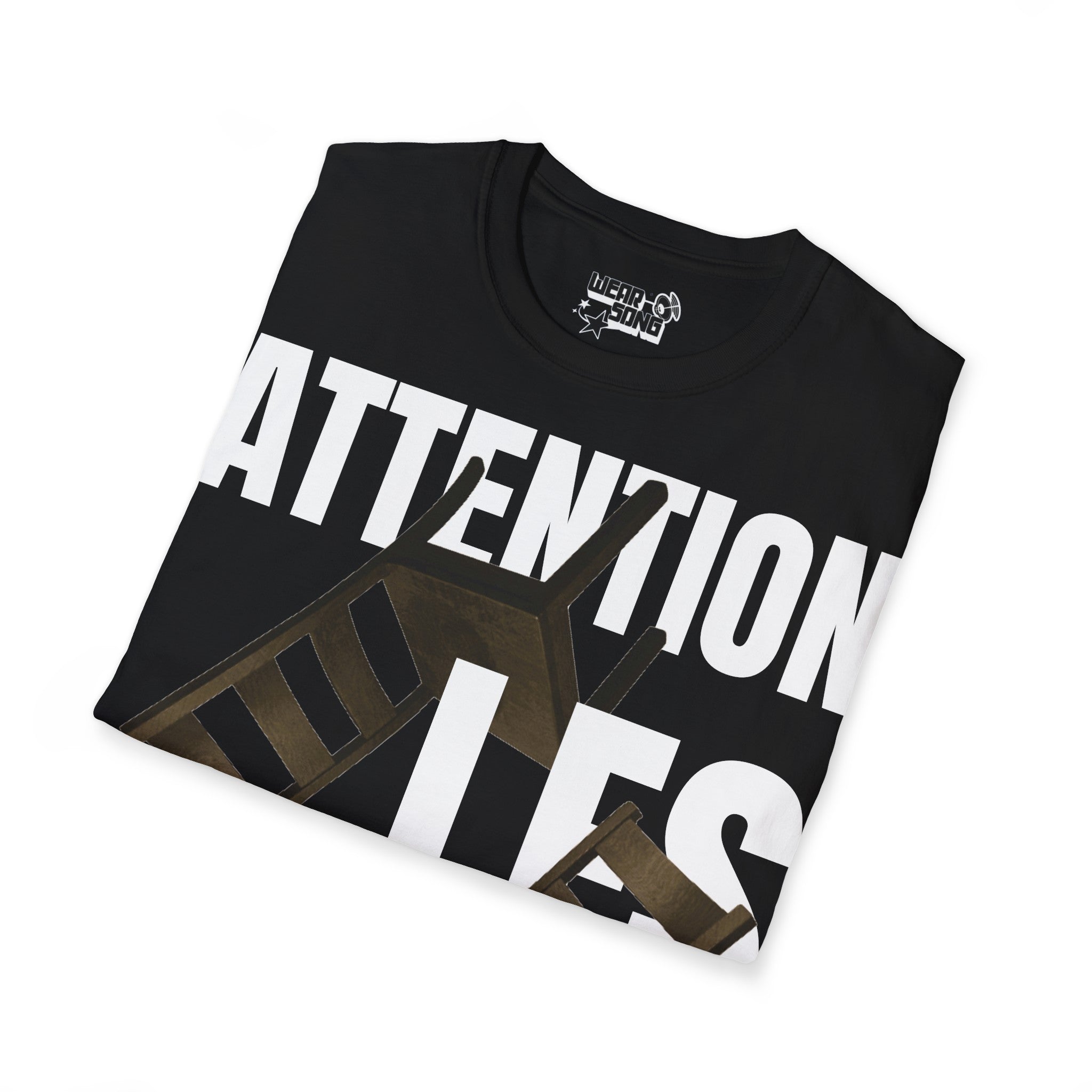 T-shirt : ATTENTION LES CHAISES