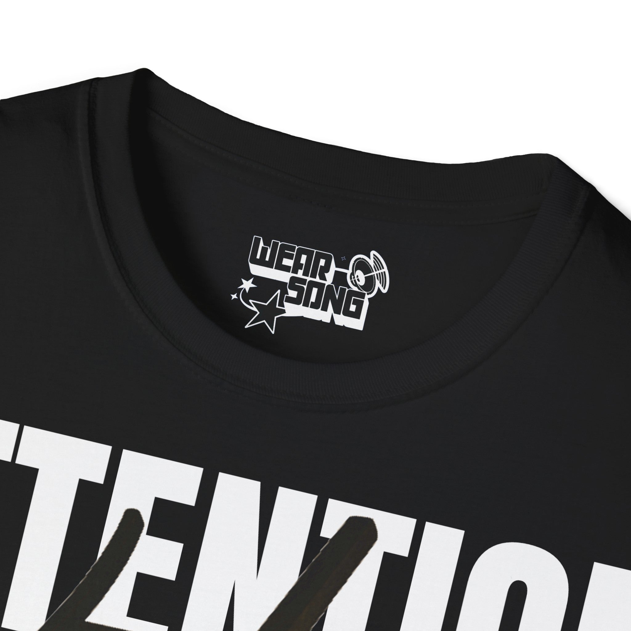 T-shirt : ATTENTION LES CHAISES